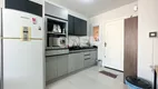 Foto 4 de Casa com 2 Quartos à venda, 54m² em Olaria, Canoas