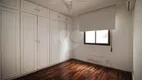 Foto 16 de Apartamento com 3 Quartos à venda, 230m² em Higienópolis, São Paulo