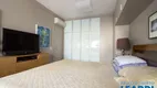 Foto 13 de Apartamento com 3 Quartos à venda, 250m² em Higienópolis, São Paulo
