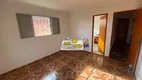 Foto 8 de Casa com 3 Quartos para alugar, 151m² em Leblon, Uberaba