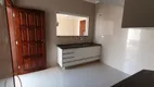 Foto 6 de Casa com 3 Quartos para alugar, 170m² em Jardim Mesquita, Jacareí