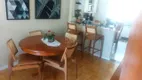 Foto 3 de Apartamento com 4 Quartos à venda, 114m² em Petrópolis, Porto Alegre