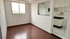 Foto 2 de Apartamento com 2 Quartos à venda, 52m² em Vila Silva Ribeiro, Carapicuíba