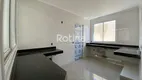 Foto 3 de Casa com 3 Quartos à venda, 180m² em Jardim Inconfidência, Uberlândia