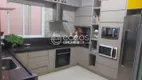 Foto 3 de Casa com 3 Quartos à venda, 242m² em Segismundo Pereira, Uberlândia