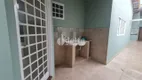 Foto 15 de Casa com 3 Quartos à venda, 240m² em Vigilato Pereira, Uberlândia