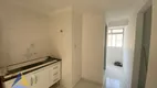 Foto 4 de Apartamento com 2 Quartos à venda, 45m² em Conjunto Habitacional Presidente Castelo Branco, Carapicuíba