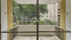 Foto 4 de Apartamento com 3 Quartos à venda, 220m² em Higienópolis, São Paulo