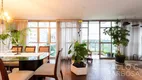 Foto 2 de Apartamento com 3 Quartos à venda, 205m² em Higienópolis, São Paulo