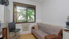 Foto 11 de Apartamento com 3 Quartos à venda, 80m² em Rio Branco, Porto Alegre