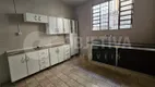 Foto 5 de Casa com 3 Quartos para alugar, 103m² em Fundinho, Uberlândia
