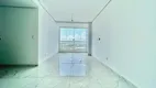 Foto 2 de Apartamento com 2 Quartos à venda, 70m² em Uruguai, Teresina