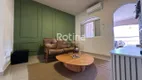Foto 2 de Casa com 4 Quartos à venda, 140m² em Fundinho, Uberlândia