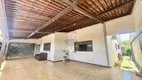 Foto 3 de Casa com 3 Quartos à venda, 225m² em Candelária, Natal