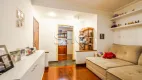 Foto 2 de Apartamento com 3 Quartos à venda, 176m² em Higienópolis, São Paulo