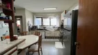 Foto 22 de Apartamento com 3 Quartos à venda, 200m² em Cambuí, Campinas