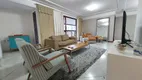 Foto 2 de Apartamento com 4 Quartos à venda, 240m² em Praia do Canto, Vitória