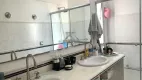 Foto 11 de Apartamento com 3 Quartos à venda, 160m² em Cambuí, Campinas