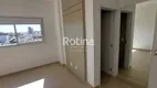 Foto 16 de Apartamento com 3 Quartos para alugar, 120m² em Osvaldo Rezende, Uberlândia