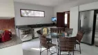 Foto 8 de Casa com 4 Quartos para alugar, 455m² em Candelária, Natal