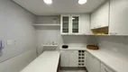 Foto 39 de Apartamento com 3 Quartos para alugar, 186m² em Pitangueiras, Guarujá