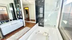 Foto 38 de Casa de Condomínio com 5 Quartos à venda, 544m² em Loteamento Alphaville, Londrina