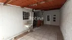 Foto 16 de Casa com 2 Quartos para alugar, 70m² em Brasil, Uberlândia