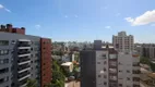 Foto 8 de Apartamento com 3 Quartos à venda, 99m² em Passo da Areia, Porto Alegre