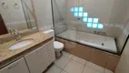 Foto 51 de Casa com 4 Quartos à venda, 357m² em Cidade Jardim, Uberlândia