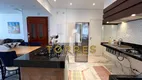 Foto 37 de Apartamento com 3 Quartos à venda, 105m² em Praia das Pitangueiras, Guarujá