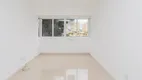 Foto 6 de Apartamento com 2 Quartos à venda, 66m² em Passo da Areia, Porto Alegre