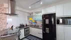 Foto 12 de Apartamento com 3 Quartos à venda, 120m² em Enseada, Guarujá