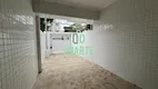 Foto 2 de Casa com 4 Quartos à venda, 150m² em Ponta da Praia, Santos
