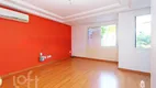 Foto 2 de Casa com 5 Quartos à venda, 250m² em São João, Porto Alegre