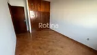 Foto 10 de Apartamento com 3 Quartos para alugar, 100m² em Nossa Senhora Aparecida, Uberlândia