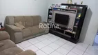 Foto 2 de Casa com 3 Quartos à venda, 85m² em Alto Umuarama, Uberlândia