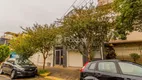 Foto 3 de Casa com 3 Quartos à venda, 230m² em Rio Branco, Porto Alegre