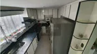 Foto 9 de Sobrado com 3 Quartos à venda, 266m² em Vila Gilda, Santo André