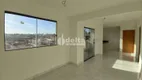 Foto 2 de Apartamento com 3 Quartos à venda, 81m² em Jaraguá, Uberlândia