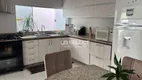 Foto 4 de Casa com 3 Quartos à venda, 162m² em Alto Umuarama, Uberlândia