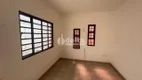 Foto 5 de Casa com 3 Quartos para alugar, 93m² em Santa Mônica, Uberlândia