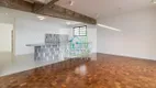 Foto 14 de Apartamento com 3 Quartos à venda, 280m² em Higienópolis, São Paulo