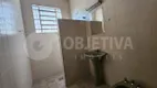 Foto 17 de Casa com 3 Quartos para alugar, 103m² em Fundinho, Uberlândia