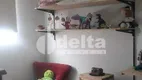 Foto 3 de Apartamento com 2 Quartos à venda, 44m² em Shopping Park, Uberlândia