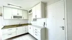 Foto 5 de Apartamento com 3 Quartos à venda, 130m² em Imbetiba, Macaé
