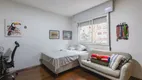 Foto 31 de Apartamento com 3 Quartos à venda, 162m² em Higienópolis, São Paulo