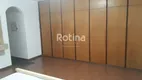 Foto 17 de Casa com 3 Quartos à venda, 240m² em Custódio Pereira, Uberlândia