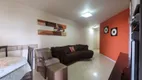 Foto 2 de Apartamento com 3 Quartos à venda, 59m² em Novo Mundo, Curitiba