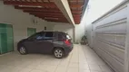 Foto 2 de Casa com 3 Quartos à venda, 185m² em Umuarama, Uberlândia