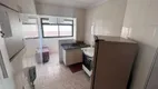 Foto 2 de Apartamento com 2 Quartos à venda, 65m² em Jardim Três Marias, Guarujá